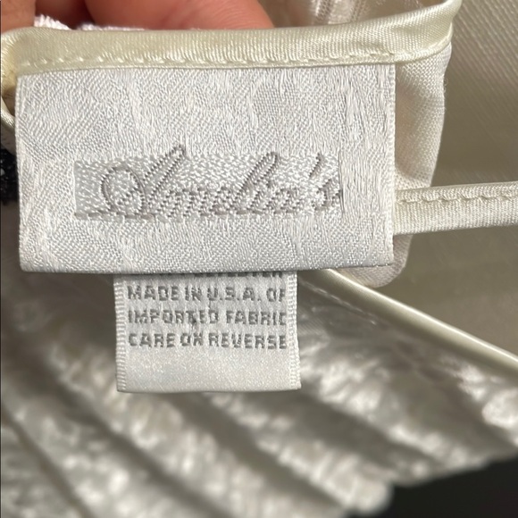 Amelia’s Elegant Cream Slip Dress - Picture 4 of 7